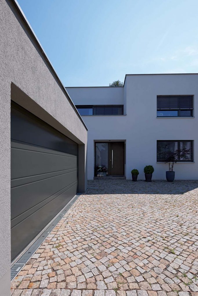 high wycombe sectional doors
