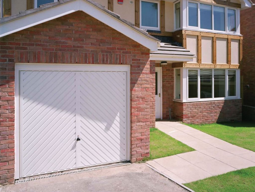 garage doors gerrards cross